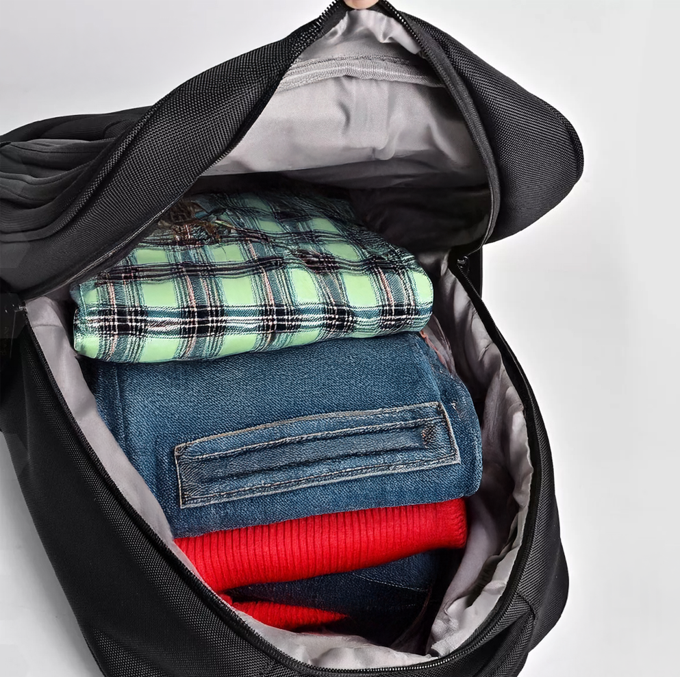 Mochila Outdoor Llaima 33L. Black-Green-Grey