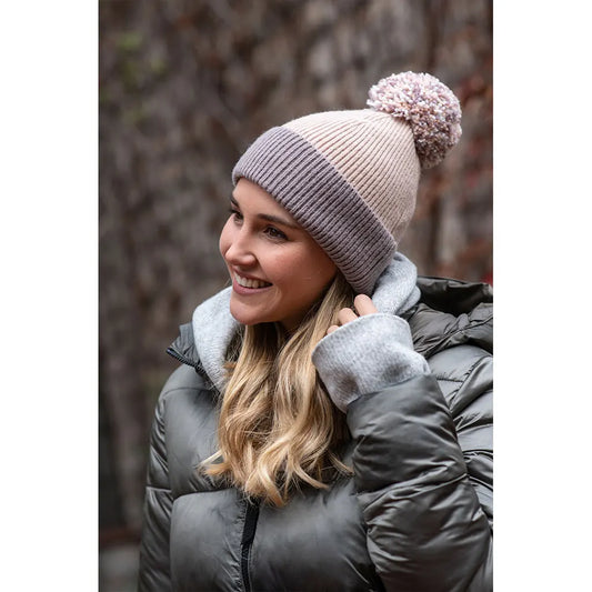 Gorro de punto Rosa con Pompón Intercambiable