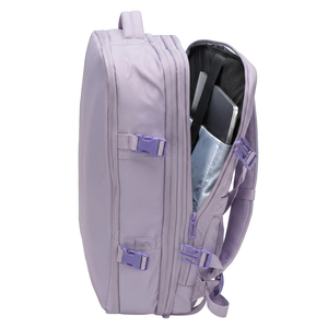 Mochila Llaima Dakota Lila - vista lateral con notebook