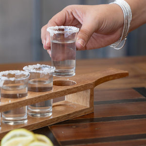 Soporte De Madera Con 6 Vasos De Chupito Secret De Gourmet