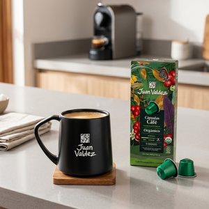 Combo Taza Iconic Negra 400 ml + Cápsulas Juan Valdez Orgánico x8
