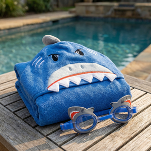 Combo Toalla de Playa Poncho + Anteojos de Agua Tiburón