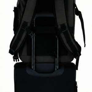 Combo Maleta Grande Conguillío 115L + Mochila de Viaje Viral Radal XL 40L Negras Llaima