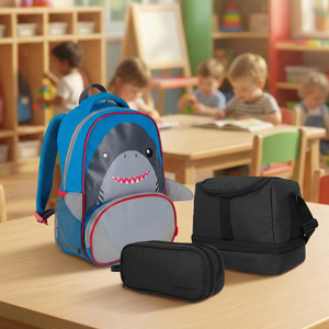 Combo Mochila Preescolar Tiburón Azul + Estuche Eastside Negro y Lonchera Longboard Saxoline