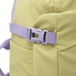 Mochila de Viaje Viral Cabina 45 L. Resistente al Agua. Kippi Pistacho