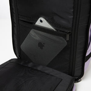 Mochila de Viaje Viral Cabina 45 L. Resistente al Agua. Kippi Lila