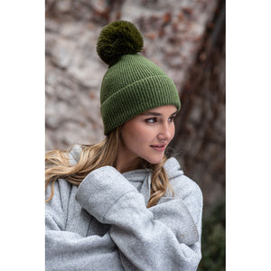 Gorro de punto Verde con Pompón Intercambiable