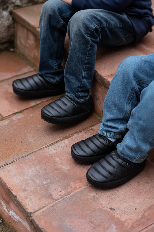 Pantufla Acolchada Negro Tantauco Llaima Talla 35-36