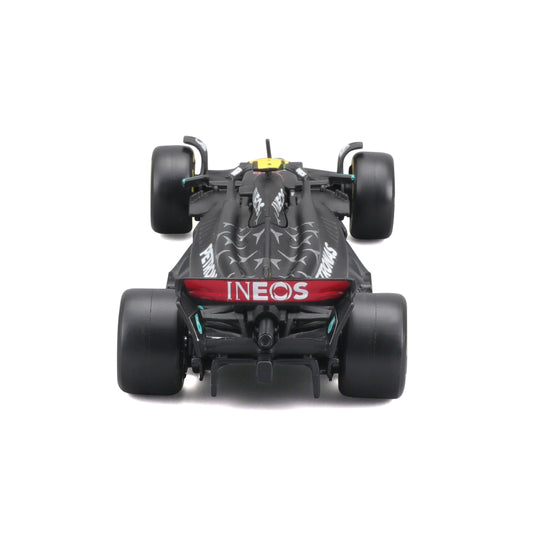 Auto Escala 1:43 Race Mercedes W14 Lewis Hamilton