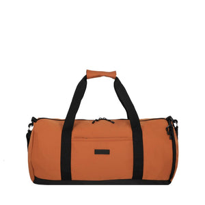 Combo: Bolso Duffel 40L - Large. Saxoline Nyla Brown + Mochila Saxoline Collins Beige 20 L