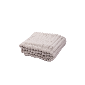 Manta Fleece Gris + Pantufla Negra Llaima