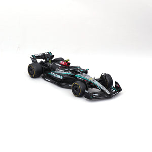 Auto Escala 1:43 Race Mercedes W15 Lewis Hamilton 2024