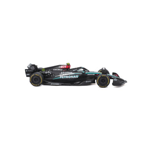 Auto Escala 1:43 Race Mercedes W15 Lewis Hamilton 2024