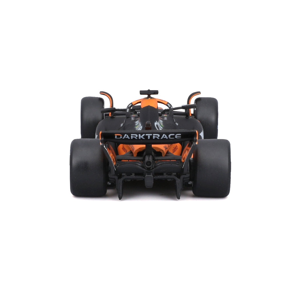 Auto Escala 1:43 MCL38 McLaren Oscar Piastri 2024