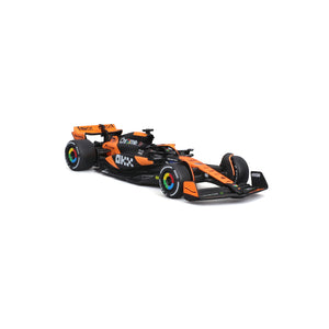 Auto Escala 1:43 MCL38 McLaren Oscar Piastri 2024