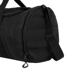Combo 1 Maleta Cabina Kippi Wavy Negra + 1 Bolso Duffel Saxoline Belfast Negro 40L