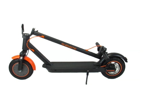 Scooter Eléctrico 8.5". 25 km/hr. (Rueda Anti Pinchazos) 300W / 10A. Plegable + Suspensión