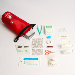 Combo Emergencia 1 Botiquín Impermeable Llaima + 1 Powerbank Energizer 10.000 mAh