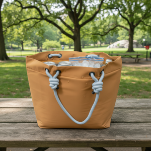 Bolso Cooler Impermeable 16.5Lt Beige Con Cierre