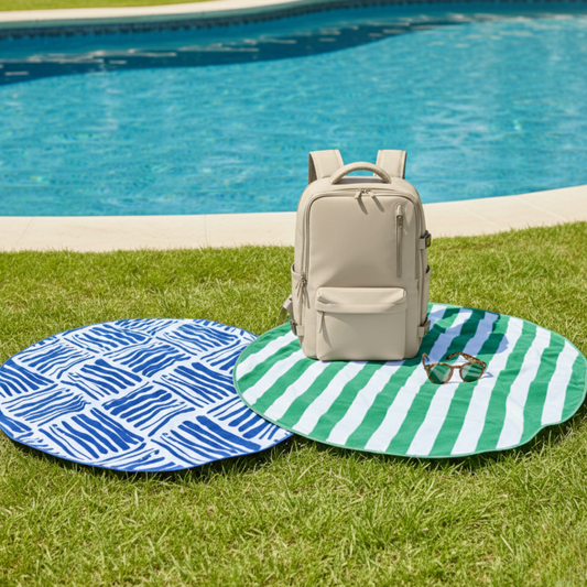 Combo: Mochila Viaje Viral (Cabina Avión) 31L Premium Beige. + Toalla de Playa Redonda 150 cm. 2 Colores (surtida). + Lentes de Sol Rotter & Krauss M2