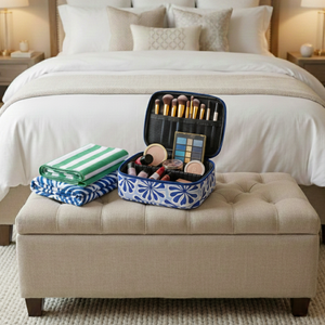 Combo Organizador de Viaje Cosmetiquero 24cm x 18cm Gout Aqua y Toalla de Playa Redonda 150 cm Colores surtidos.