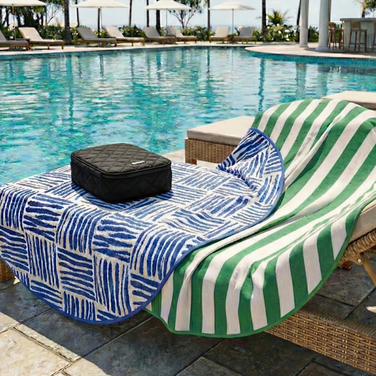 Combo Organizador de Viaje y Cosmetiquero 24cm x 18cm Gout Negro y Toalla de Playa Redonda 150 cm Colores surtidos.