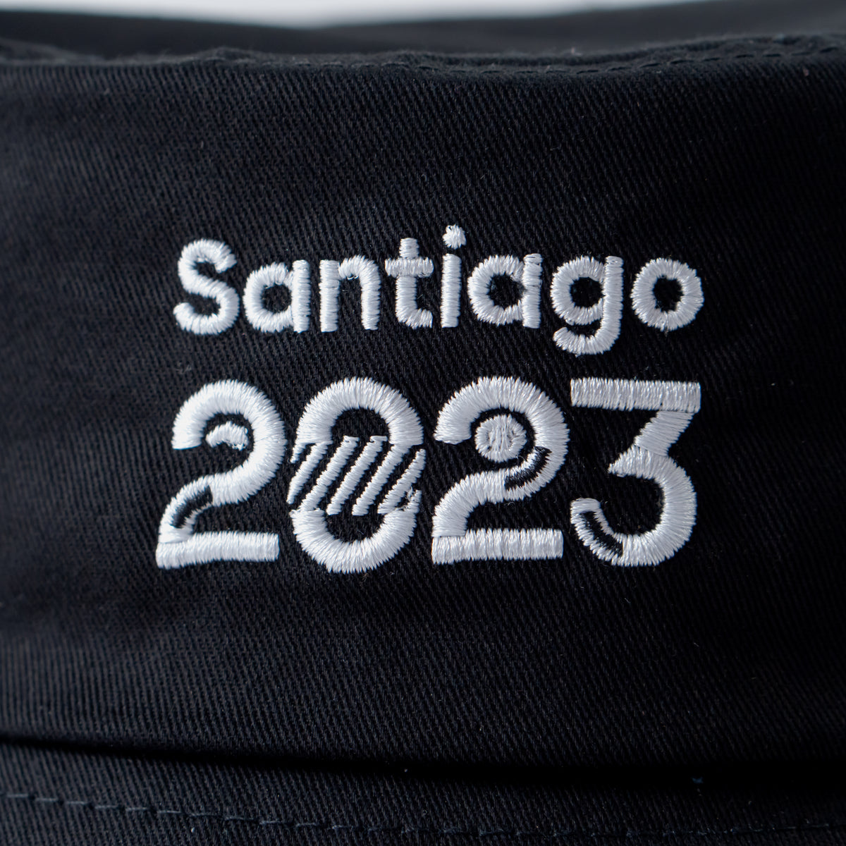 Bucket negro juegos santiago 2023