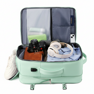 Combo Travel GREEN: Mochila Viaje 36L + Botella 700ml  BUFFER