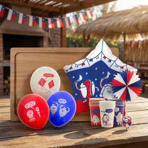 Combo Dieciochero: Tabla de Acacia 45x30 cm + 9 Globos, Globo Estrella 50 cm, 10 Vasos de Cartón y Abanico Ingesman