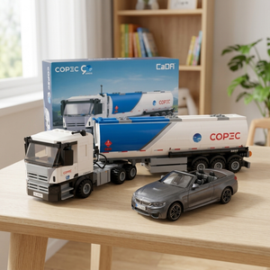 Combo Camión de Combustible Copec Set de Bloques 297 Piezas + Auto a Escala 1:43 BMW M4 Cabrio