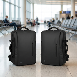 Combo 2 Mochilas de Viaje Viral Radal XL 40L Expandibles Negras Llaima