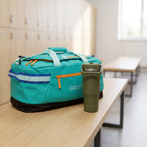 Combo Mug Térmico 900 ml Oliva + Bolso Mochila de Viaje Gout 50 L XL