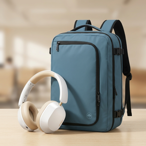 Combo Audífonos Bluetooth Ugreen ANC Blanco + Mochila de Viaje Dakota 32L Azul Piedra