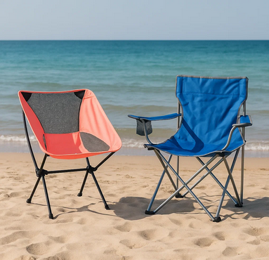 Combo 60% off. 2 Sillas Camping: Silla Plegable Apoyabrazos Azul Outback + Silla Camping Plegable Coral